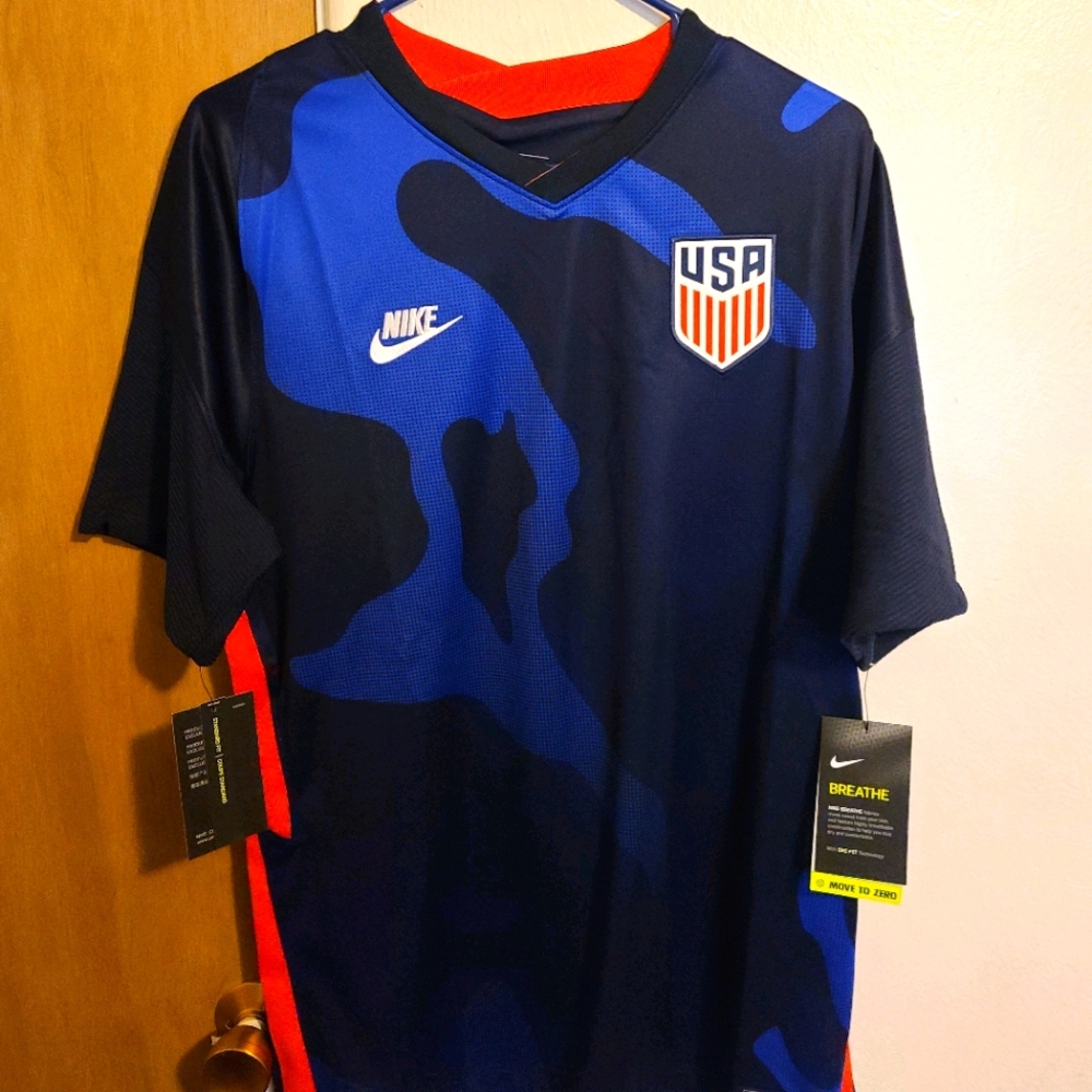 Men's Large USMNT Jersey